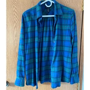 Women’s flannel